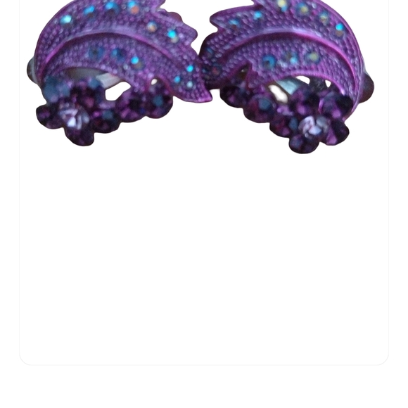 Vintage Elegant Purple Crystal Clip On Earrings - Picture 2 of 2